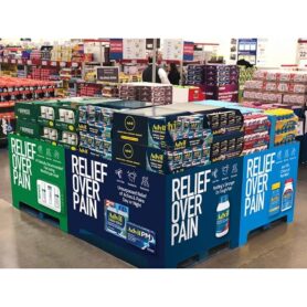 Large pallet display with multiple products